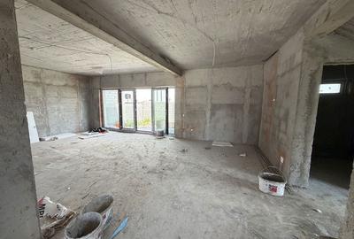 Casă cu 4 camere în Central - 8