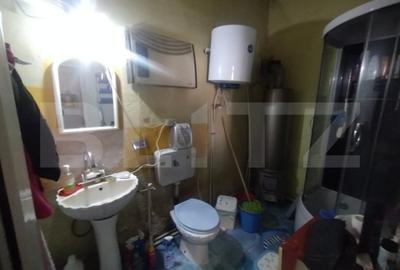 Casa renovabila, 120 mp utili ,teren 300 mp intravilan,zona Livezile - 7