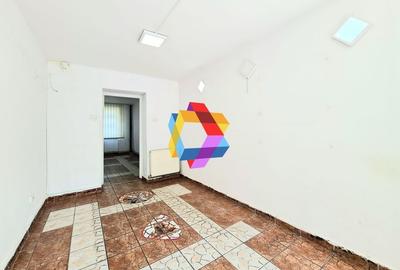 Spatiu comercial de vânzare cu vad Brașov - 55 mp # plus-imo.ro - 2