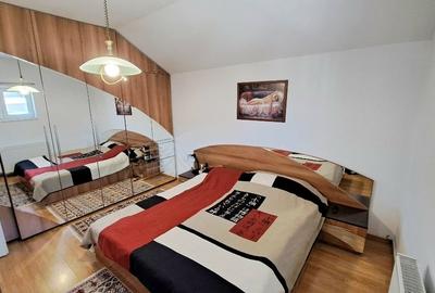 Casă individuală cu 5 camere cu Canalizare în 1 Decembrie - 7