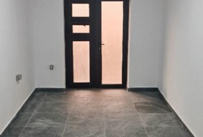 Inchiriez spatiu redus 18mp Unirii SUD pt. diverse activitati - 2