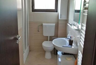 Casă cu 4 camere în Dumbrăvița - 2