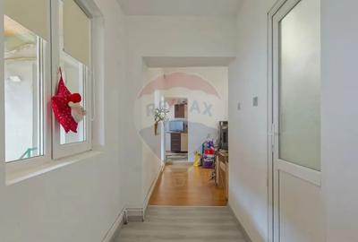 Casă cu 5 camere cu Garaj în Turcheș - 13