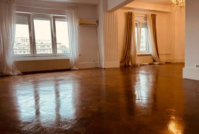 Apartament cu 3 camere decomandat în P-ța Unirii - 1