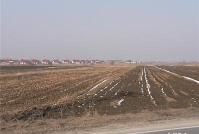 Teren de 5000 mp, în Stupini - 5