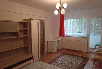 Garsonieră decomandată în Obcini - 2