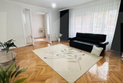 Apartament cu 5 camere în Central - 10