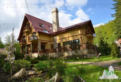 Hotel/Pensiune, de 564 mp, în Cheia - 1