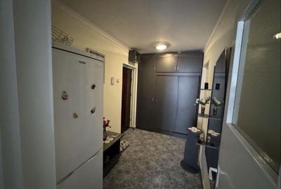Apartament cu 2 camere decomandat în Satu Nou