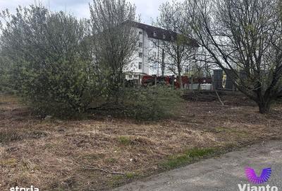 Teren de 2089 mp, în Vest