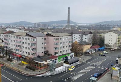 Apartament cu 2 camere decomandat în Decebal - 14