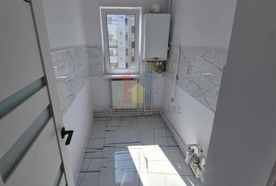 Garsonieră decomandată în Viziru 1