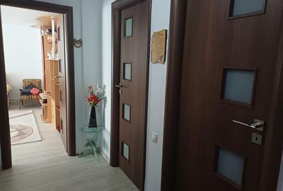 Apartament cu 3 camere decomandat în Ghermănești - 4