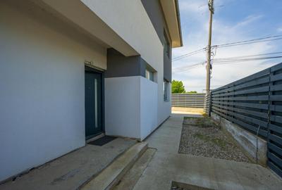 Casa moderna 3 dormitoare,140m2,living generos, loc - 9