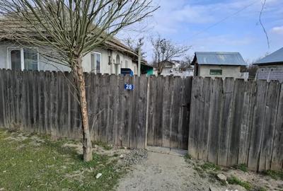 Casă cu 4 camere în Bordușani - 2