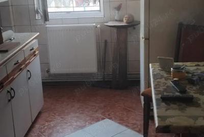Apartament 2 camere Tractorul Oltet - 3