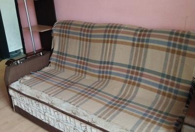 Apartament cu 2 camere - zona Alexandru cel Bun -  Piata Voievozilor - 3