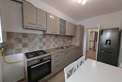 Garsonieră decomandată, mobilată în Sânpetru - 8