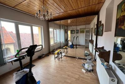 Vanzare casa + teren 800 mp. cartierul Gheorgheni - 13
