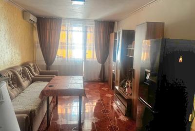 Apartament cu 3 camere decomandat, mobilat în Central - 1