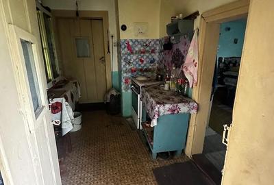Casă cu 3 camere cu Teren 1300 Mp în Tudor Vladimirescu - 7