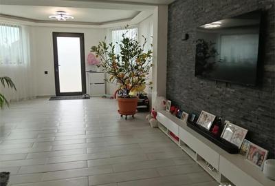 Casă cu 7 camere cu Teren 1100 Mp în Popești - 13