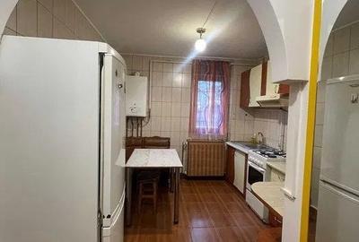 Apartament cu 2 camere, zona Podu Ros - 2