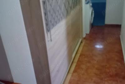 Vanzare apartament 3 camere - 2