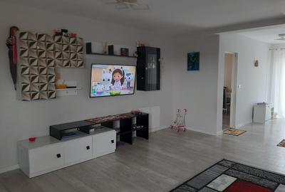 Prprietar vand 1/2 duplex Mosnita Noua, sat Urseni,str Jupiter, 123 mp utili, 26 - 14