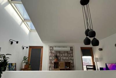 Casă cu 4 camere cu Teren 200 Mp în Dumbrăvița - 1