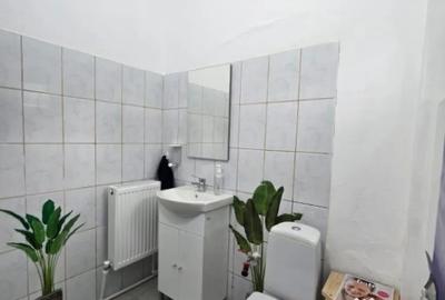 Spațiu comercial, de 40 mp, în E3 - 1