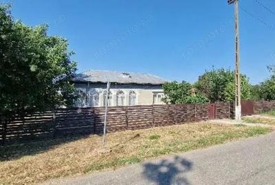 Cota de 3/6 din casa situata in comuna Curcani, Jud Calarasi - 1