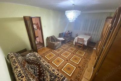 Apartament cu 3 camere decomandat în George Enescu - 1