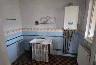 Vand casa in Valenii de Munte - 3