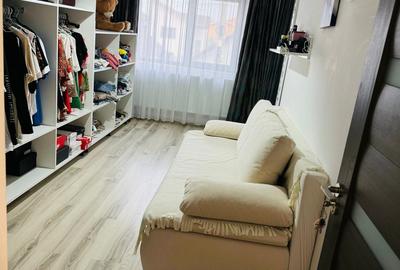 Apartament cu 3 camere decomandat în Central - 2