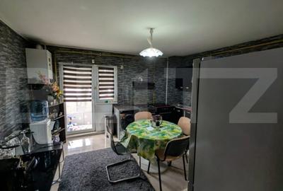 Casă cu 4 camere cu Teren 168 Mp în Central - 2