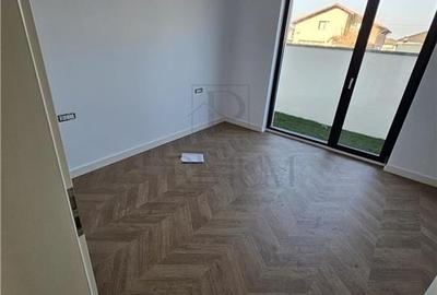 Casă individuală cu 4 camere cu Canalizare în Moșnița Nouă - 6