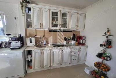 Casă cu 6 camere cu Teren 350 Mp în Ghiroda - 5