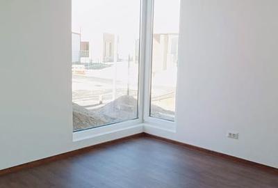 Casă cu 3 camere în Berceni - 16