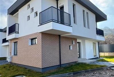Casa Unifamiliala  Parter + Etaj , situata in Floresti! - 2