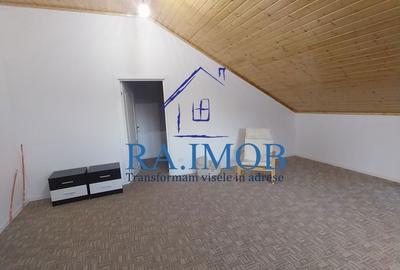 Casă cu 5 camere cu Teren 504 Mp în Târgșoru Vechi - 4