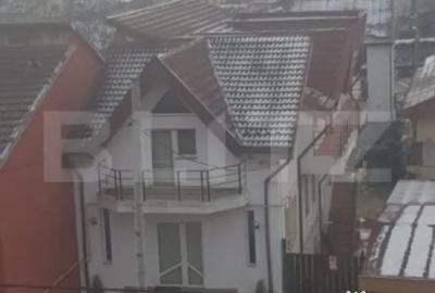 Casă cu 3 camere cu Teren 527 Mp în George Enescu - 10