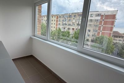 Apartament cu 3 camere decomandat în Central - 3