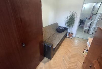 Apartament 3 camere decomandat 2 balcoane pivnita zona Valea Aurie - 13