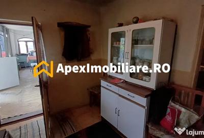 Casă cu 2 camere cu Teren 170 Mp în Petricani - 3