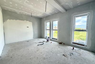 Duplex cu 4 camere cu Canalizare în Ghiroda - 7