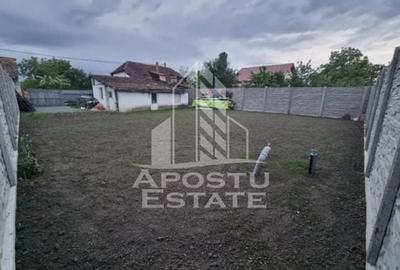 Casa demolabila cu teren generos 394mp, toate utilitatile, Ronat - 4