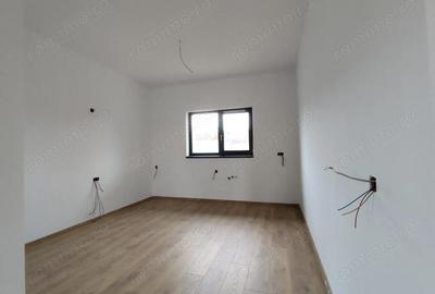 Casă cu 4 camere cu Teren 616 Mp în Săldăbagiu de Munte - 11