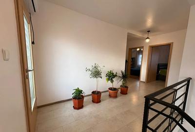 Casă cu 4 camere cu Teren 459 Mp în Lumina - 1