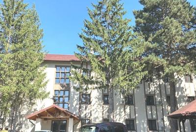 Cladire renovata, pretabila pentru hotel, pensiune, retreat, centru, etc - 2